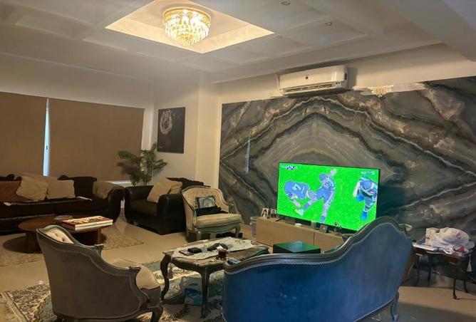 8129778 - Property Image 2