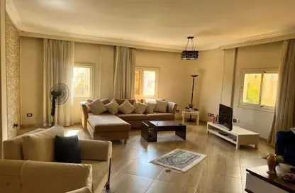 Apartment - 4 Bedrooms - 2 Bathrooms for sale in Doctor Samira Moussa St. - 5th District - Obour City - Qalyubia
