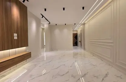 شقة - 3 غرف نوم - 2 حمامات للبيع في البوابة الثالثة - منقرع - حدائق الاهرام - الجيزة