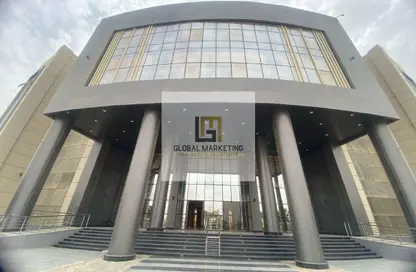 Office Space - Studio - 4 Bathrooms for rent in Ibn Al Rahbi St. - The 1st Settlement - New Cairo City - Cairo