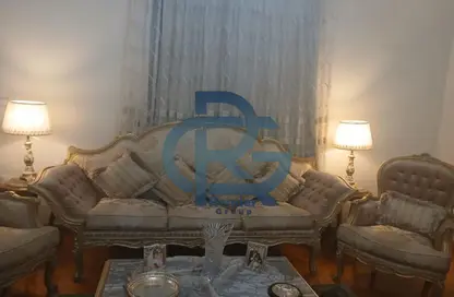 شقة - 3 غرف نوم - 2 حمامات للبيع في شارع دكتور محمد يوسف - البنفسج 7 - البنفسج - مدينة القاهرة الجديدة - القاهرة