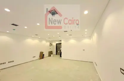 Office Space - Studio - 1 Bathroom for rent in Hyde Park - 5th Settlement Compounds - The 5th Settlement - New Cairo City - Cairo