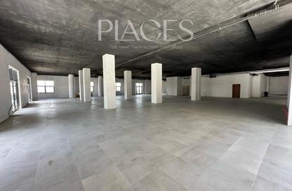 Office Space - Studio - 7+ Bathrooms for rent in One Ninety Mall - South Teseen St. - The 5th Settlement - New Cairo City - Cairo