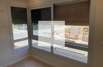 Townhouse - 4 Bedrooms - 4 Bathrooms for sale in Etapa - Sheikh Zayed Compounds - Sheikh Zayed City - Giza