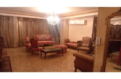 Apartment - 3 Bedrooms - 2 Bathrooms for rent in Zahraa Al Maadi Tunnel - Degla - Hay El Maadi - Cairo