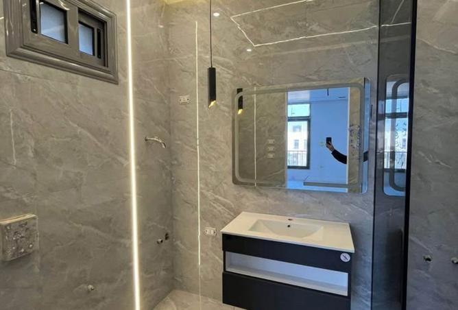 8419584 - Property Image 3