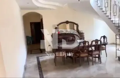 Duplex - 4 Bedrooms - 5 Bathrooms for rent in Al Sheikh Mohamed Al Medani St. - The 1st Settlement - New Cairo City - Cairo