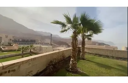 فيلا - 3 غرف نوم - 4 حمامات للبيع في المونت جلاله - العين السخنة - السويس