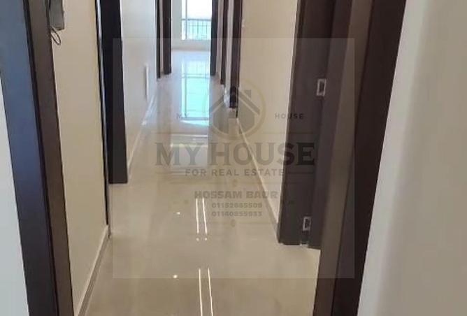 8211733 - Property Main Image