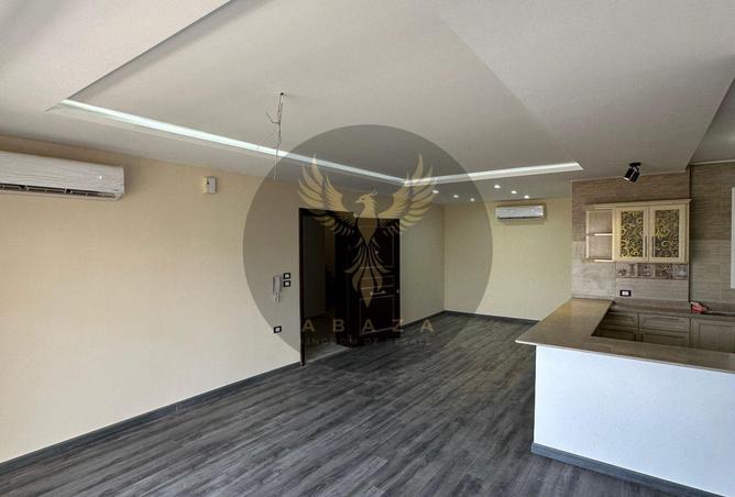 8066665 - Property Image 2