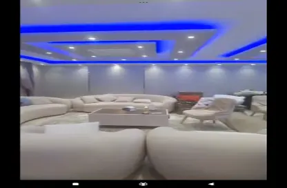 Apartment - 3 Bedrooms - 3 Bathrooms for sale in Ahmed Fakhry St. - 6th Zone - Nasr City - Cairo