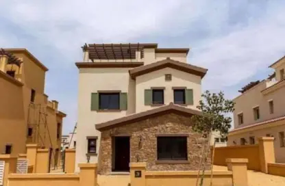 Villa - 6 Bedrooms - 4 Bathrooms for sale in Mivida - 5th Settlement Compounds - The 5th Settlement - New Cairo City - Cairo