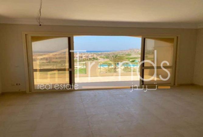 8212632 - Property Image 3