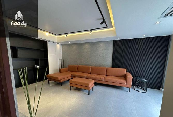 8187730 - Property Image 3