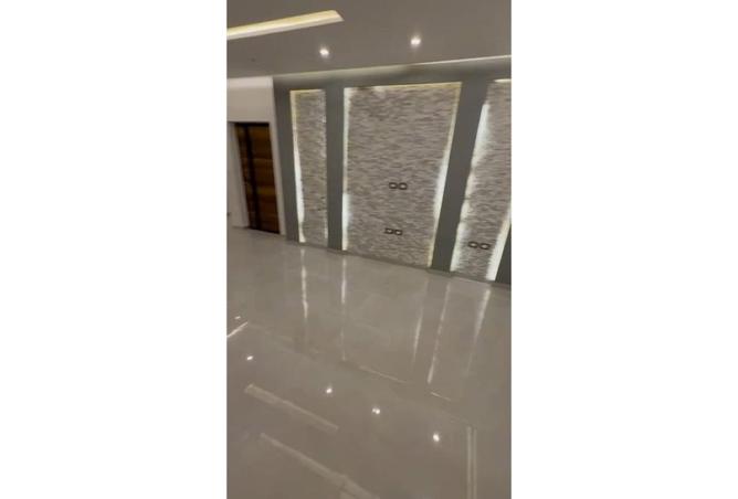 7963982 - صورة العقار 3