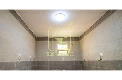 Apartment - 3 Bedrooms - 2 Bathrooms for rent in 10th District - Sheikh Zayed City - Giza