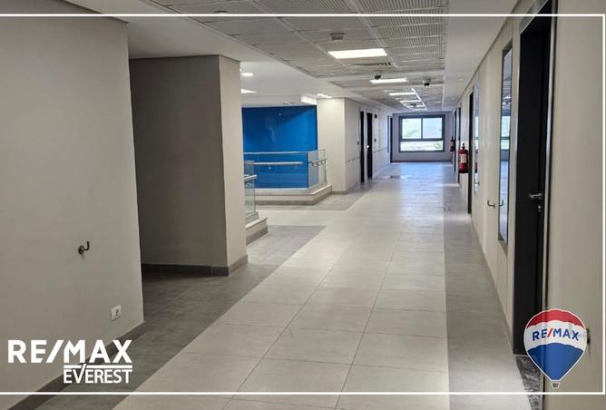 8377740 - Property Image 3