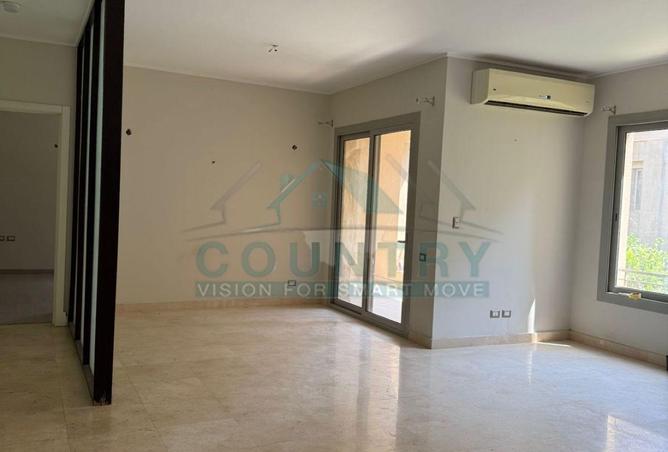 8244461 - Property Image 3