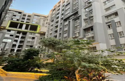 Apartment - 3 Bedrooms - 2 Bathrooms for sale in Al Hadaba Al Wosta - Mokattam - Cairo
