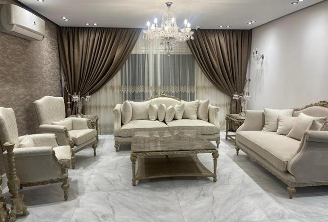 8344410 - Property Image 2