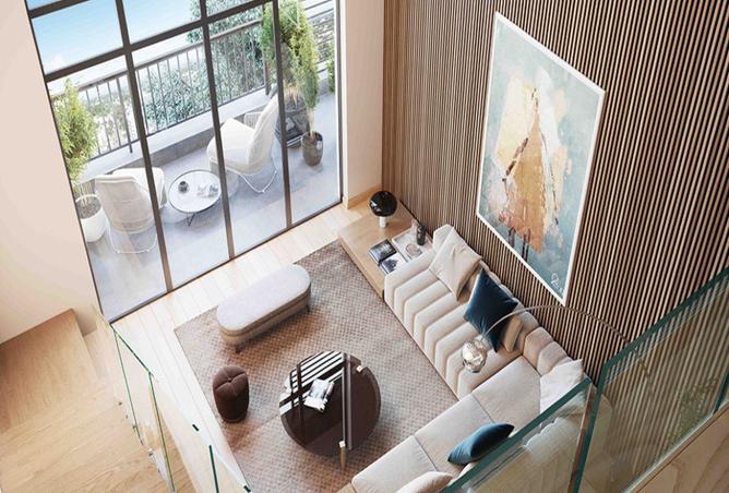 8051268 - Property Image 2