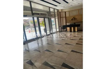 عيادة - استوديو - 1 حمام للبيع في ذا يارد مول - مدينة القاهرة الجديدة - القاهرة