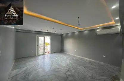 (بنتهاوس  (روف - 3 غرف نوم - 3 حمامات للايجار في ماونتن فيو تشيل اوت بارك - التوسعات الشمالية - مدينة 6 أكتوبر - الجيزة