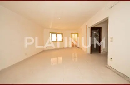 Apartment - 3 Bedrooms - 2 Bathrooms for sale in Omar Zaafran St. - Ibrahimia - Hay Wasat - Alexandria Apartment - 3 Bedrooms - 2 Bathrooms for sale in Omar Zaafran St. - Ibrahimia - Hay Wasat - Alexandria