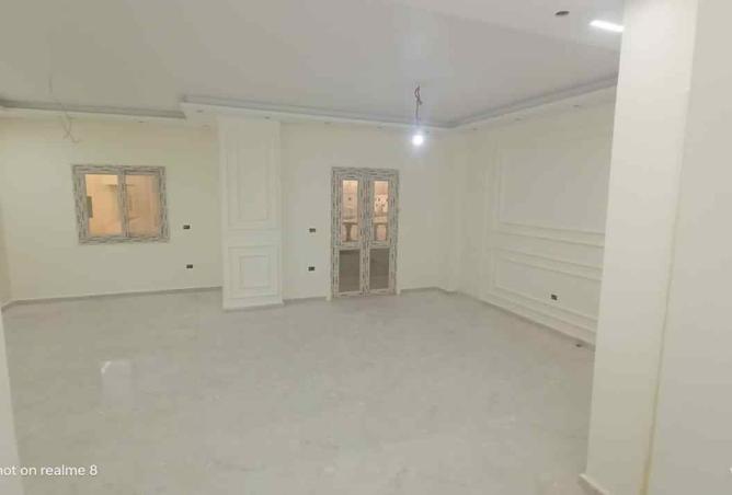 8558516 - Property Image 2