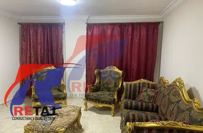 شقة - 3 غرف نوم - 2 حمامات للايجار في حى القرنفل - التجمع الخامس - مدينة القاهرة الجديدة - القاهرة