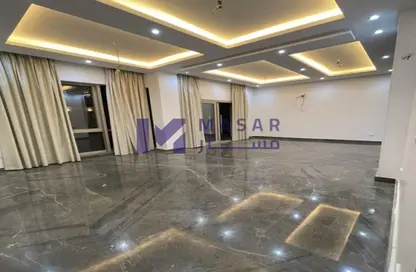 (بنتهاوس  (روف - 3 غرف نوم - 2 حمامات للايجار في جاليريا  مون فالى - المستثمرين الجنوبية - مدينة القاهرة الجديدة - القاهرة