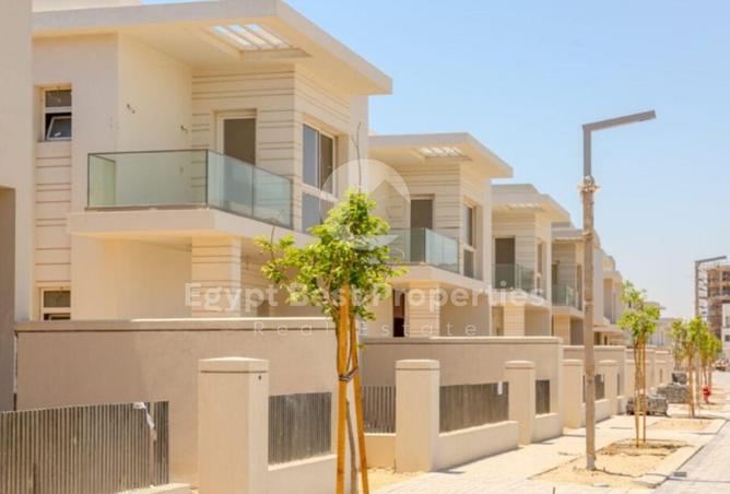8038865 - Property Image 2