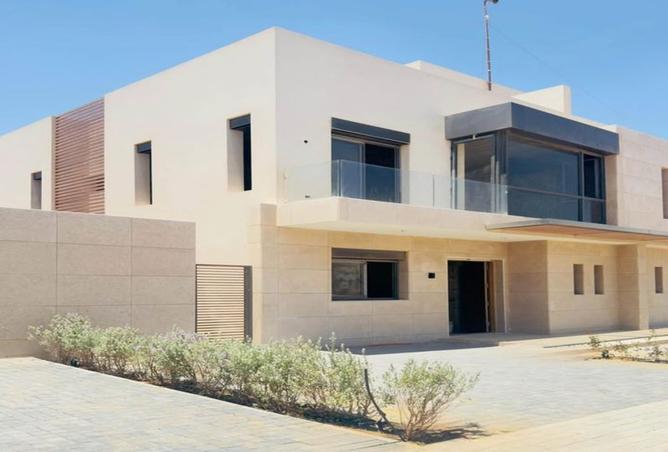 8283768 - صورة العقار 3