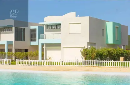 Chalet - 2 Bedrooms - 2 Bathrooms for sale in Plage - Sidi Abdel Rahman - North Coast