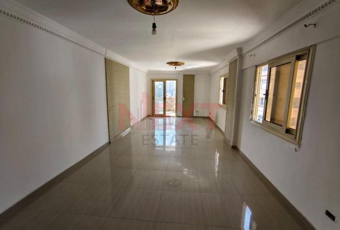 8129769 - Property Image 2