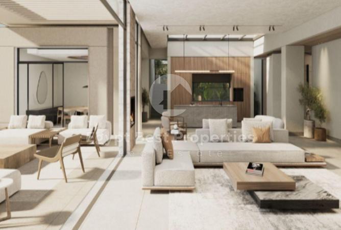 8214023 - Property Image 2