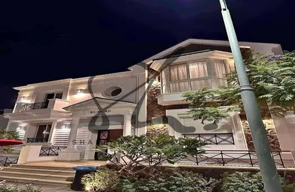 Villa - 4 Bedrooms - 2 Bathrooms for sale in Mountain View 4 - 6 October Compounds - 6 October City - Giza