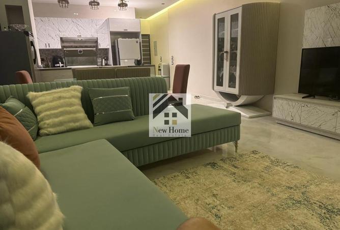 8120555 - Property Image 2