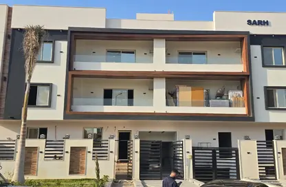 Apartment - 4 Bedrooms - 3 Bathrooms for sale in 2nd Neighborhood - 3rd District West - Shorouk City - Cairo