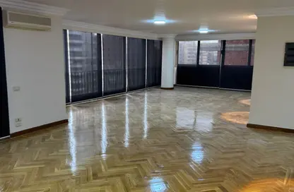 شقة - 4 غرف نوم - 2 حمامات للايجار في شارع الثوره - الماظة - مصر الجديدة - القاهرة