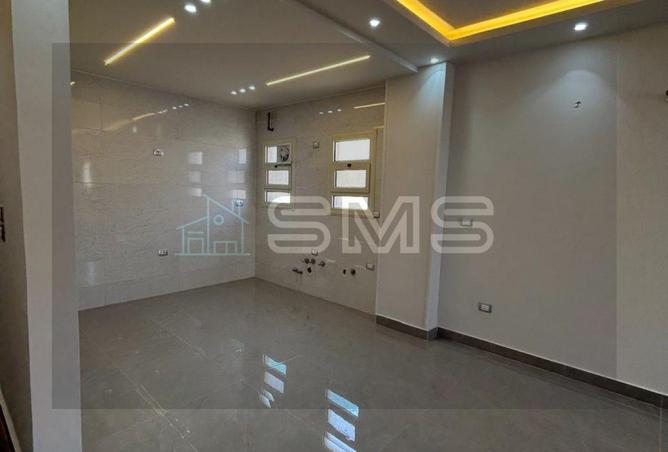 8277349 - صورة العقار 3