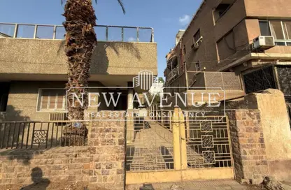 فيلا - 3 غرف نوم - 3 حمامات للبيع في مصر الجديدة - القاهرة