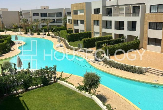 8402418 - Property Image 2