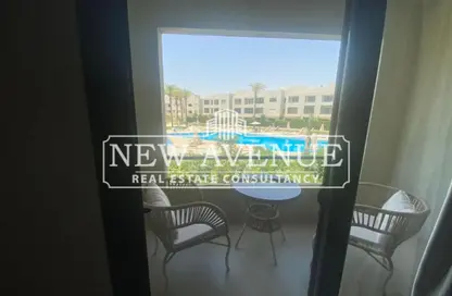 Chalet - 2 Bedrooms - 2 Bathrooms for sale in Azha - Al Ain Al Sokhna - Suez