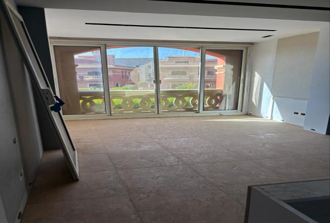 8010094 - Property Image 3