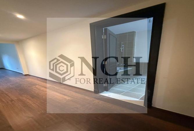 8197038 - Property Image 2