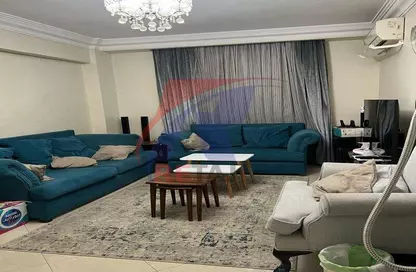 Apartment - 4 Bedrooms - 2 Bathrooms for sale in Mohamed Hassanein Heikal St. - 6th Zone - Nasr City - Cairo
