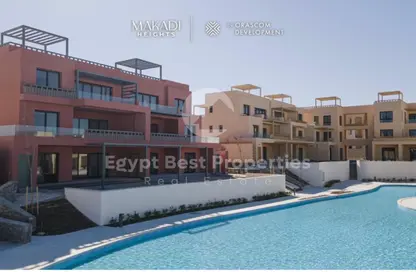 Chalet - 2 Bedrooms - 2 Bathrooms for sale in Makadi Orascom Resort - Makadi - Hurghada - Red Sea