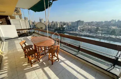 Apartment - 2 Bedrooms - 2 Bathrooms for rent in Al Gabalaya St. - Zamalek - Cairo