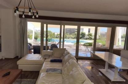 Villa - 5 Bedrooms - 6 Bathrooms for sale in Azha - Al Ain Al Sokhna - Suez